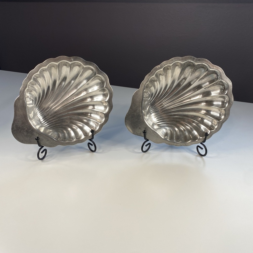Oneida Silversmiths 2 Piece Shell Serving Set Silver Plated Beach Coastal Decor